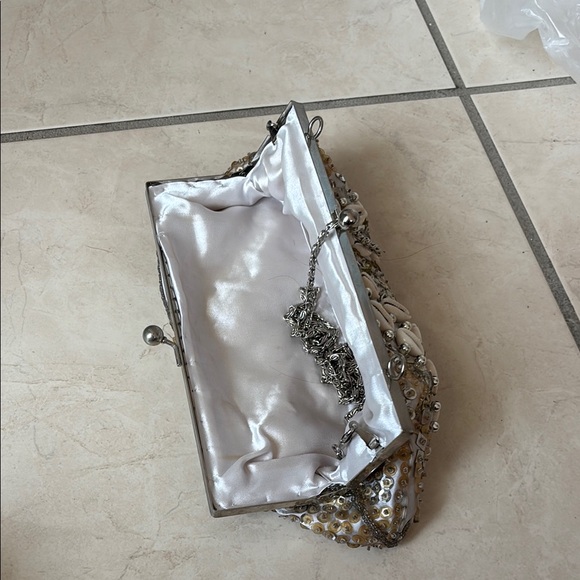 & Other Stories White and Gold Clutch with Shimmery Finish - Picture 3 of 4